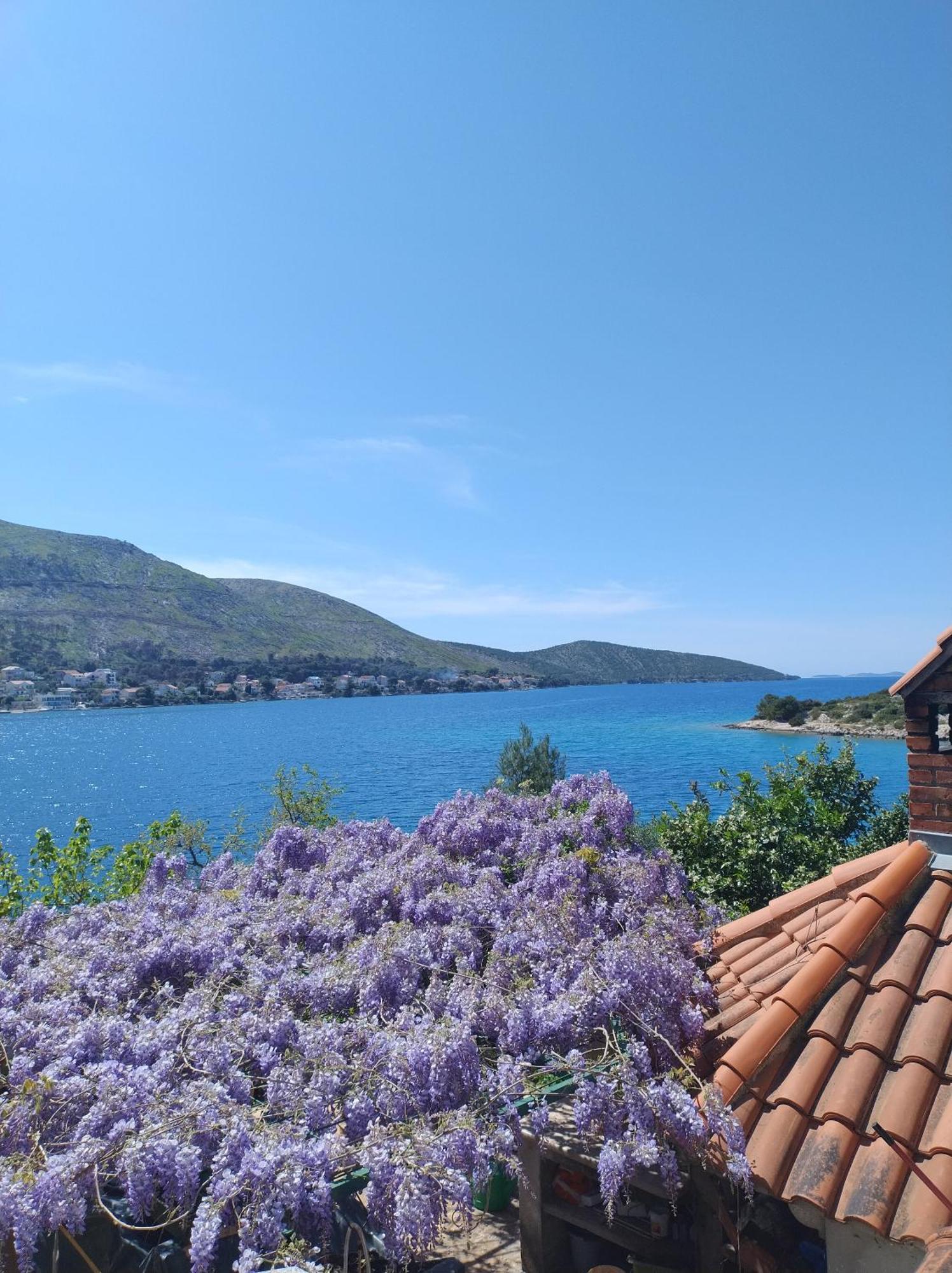 Ferienwohnung Direkt Na Moru - Bungalov Šibenik Exterior foto